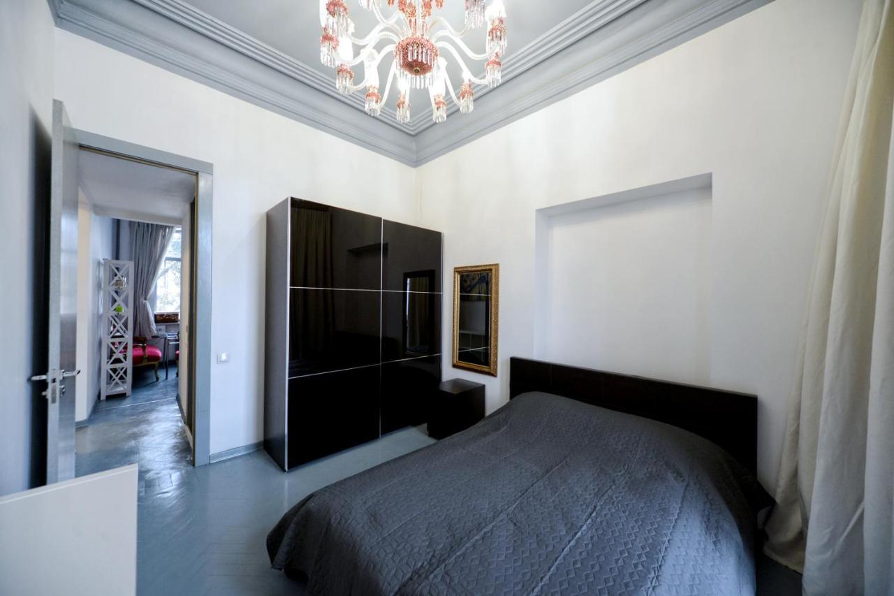 Artol Gorodetskogo Apartment Kijów Zewnętrze zdjęcie