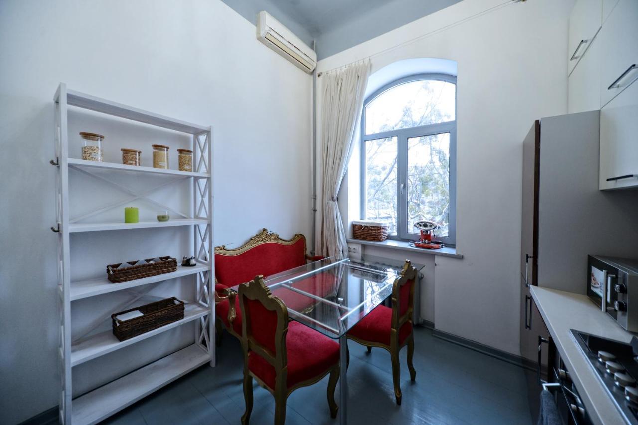 Artol Gorodetskogo Apartment Kijów Zewnętrze zdjęcie