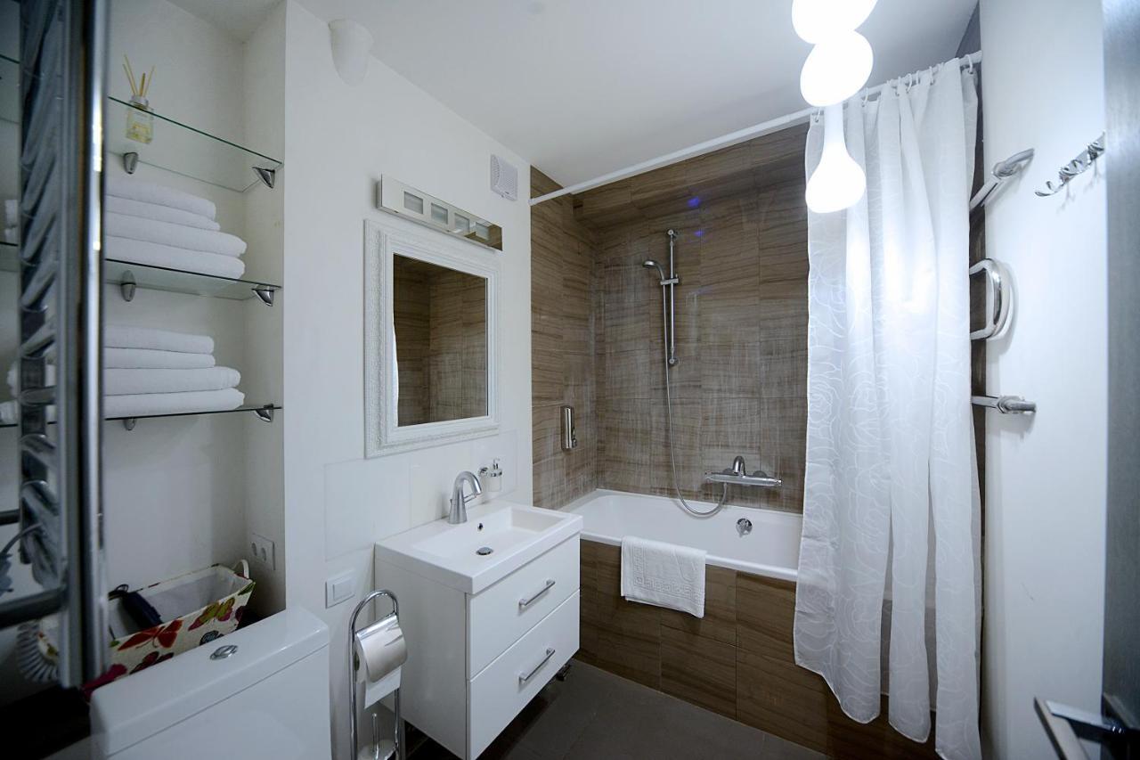 Artol Gorodetskogo Apartment Kijów Zewnętrze zdjęcie